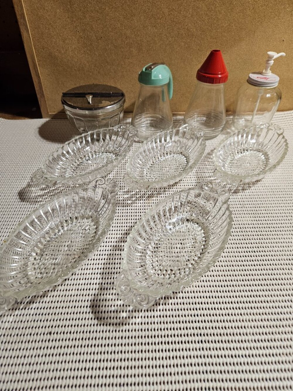 Vintage Items for the mcm feel in any kitchen